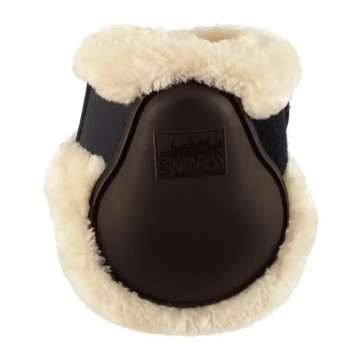 Endast denna vecka Strykkappor Protection Fauxfur Mörkbrun