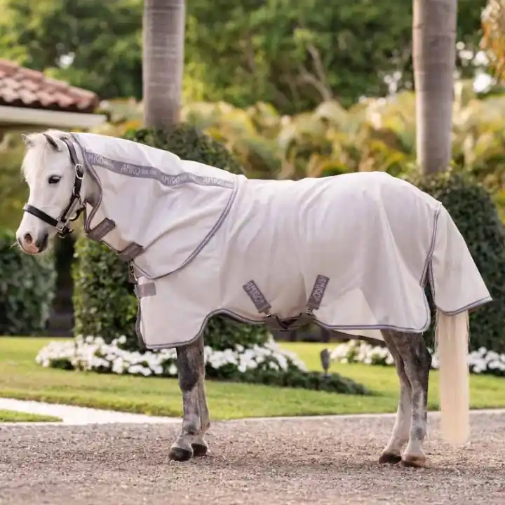 Flugtäcke Amigo Bug Rug Plus Pony Silver/Grå Handla nu