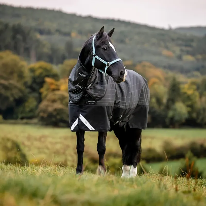 Horseware Amigo - 1200D Fieldsafe Plus Regndækken - 0 gram - Refleks/Sort Fynd