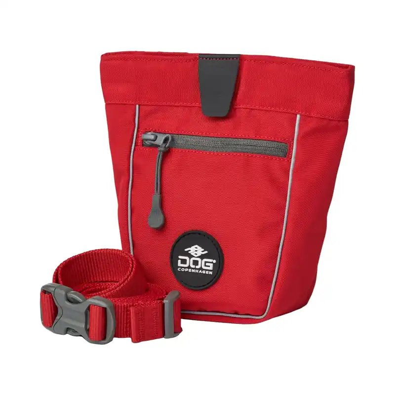 Snabb leverans Dog Copenhagen Go Explore™ Treat Bag Classic Red - One Size / Classic Red