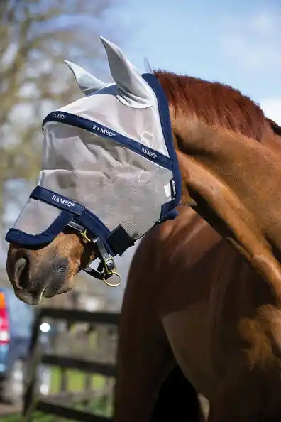 Flughuva Rambo Flymask Plus Non Treated Horseware Trygg betalning